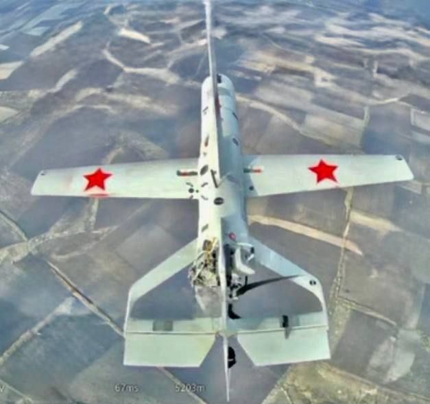 Украин�ка� �торона �ообщает, что РФ начала примен�ть новый тип барражирующих боеприпа�ов