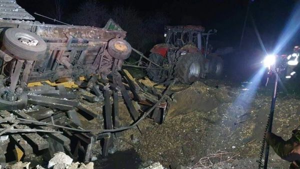 Погибли двое: Украина не помогает Польше расследовать причины падения ракеты