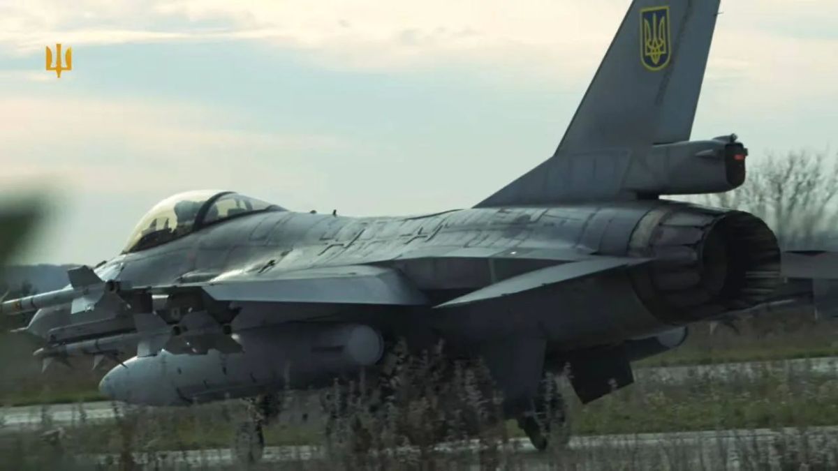 Lockheed Martin продвигает идею создания специальной версии истребителя F-16, разработанной с учётом потребностей Украины, сообщает издание The Defence Blog со ссылкой на источники в компании