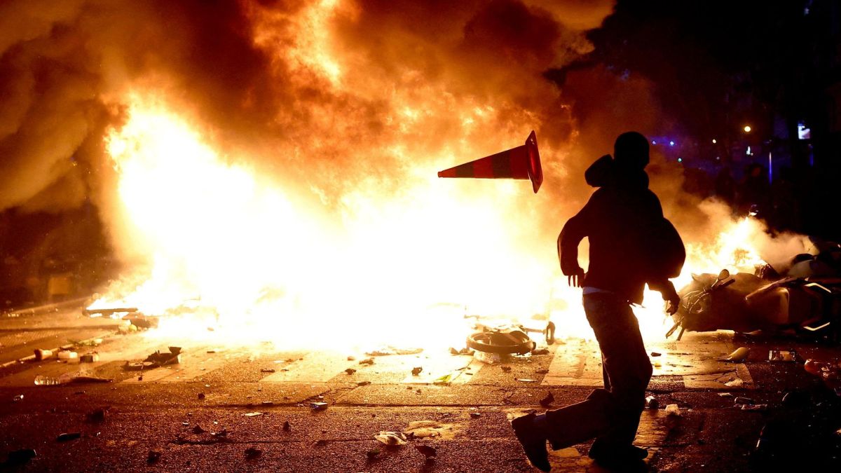 Нашествие гуннов 2.0 и жертвоприношение Киеву: куда Европу ведут протесты