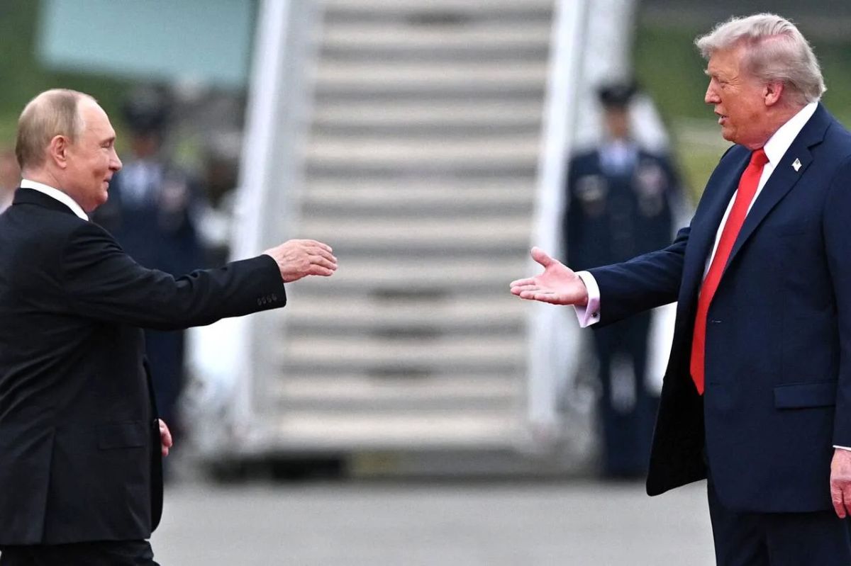 Просроченный жалуется на очень хорошие отношения между Путиным и Трампом
