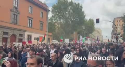 "Ни монеты, ни солдата для НАТО"
