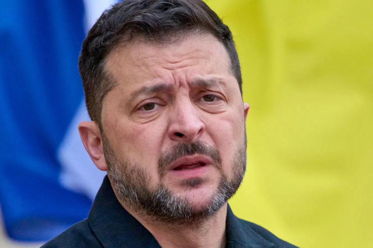 "Это не поддержка". . Зеленский посетовал на якобы отсутствие американской помощи, но не смог объяснить, что пошло не так между ним и Трампом