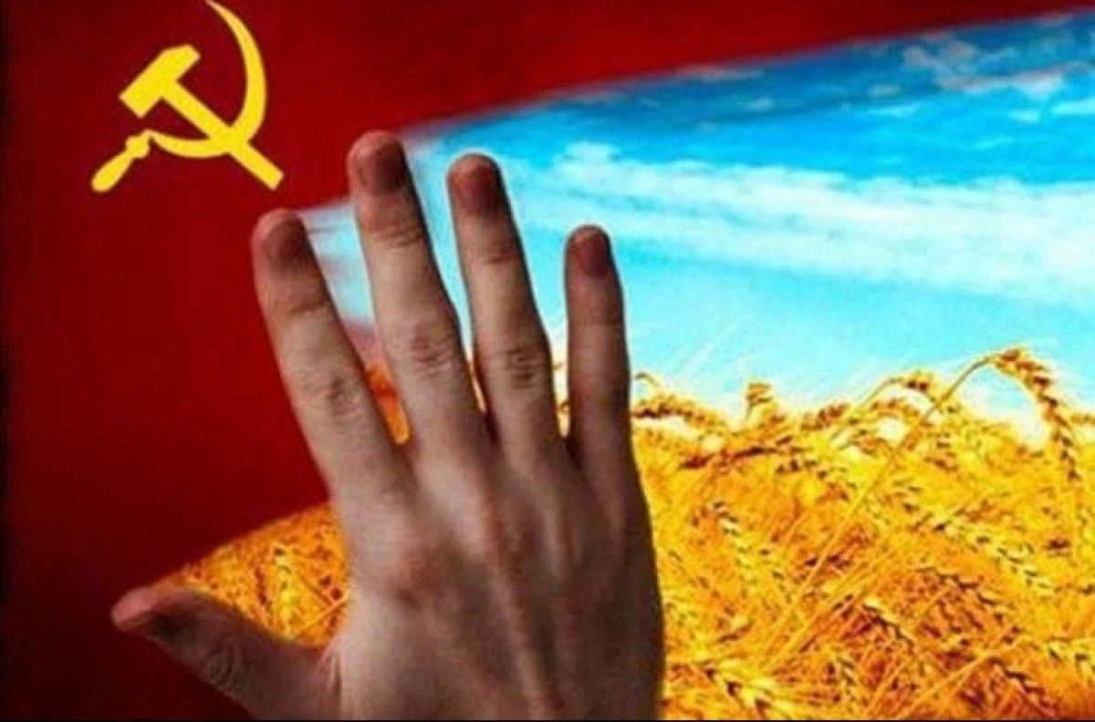 Ловушка декоммунизации: как Зеленский к СССР обратился