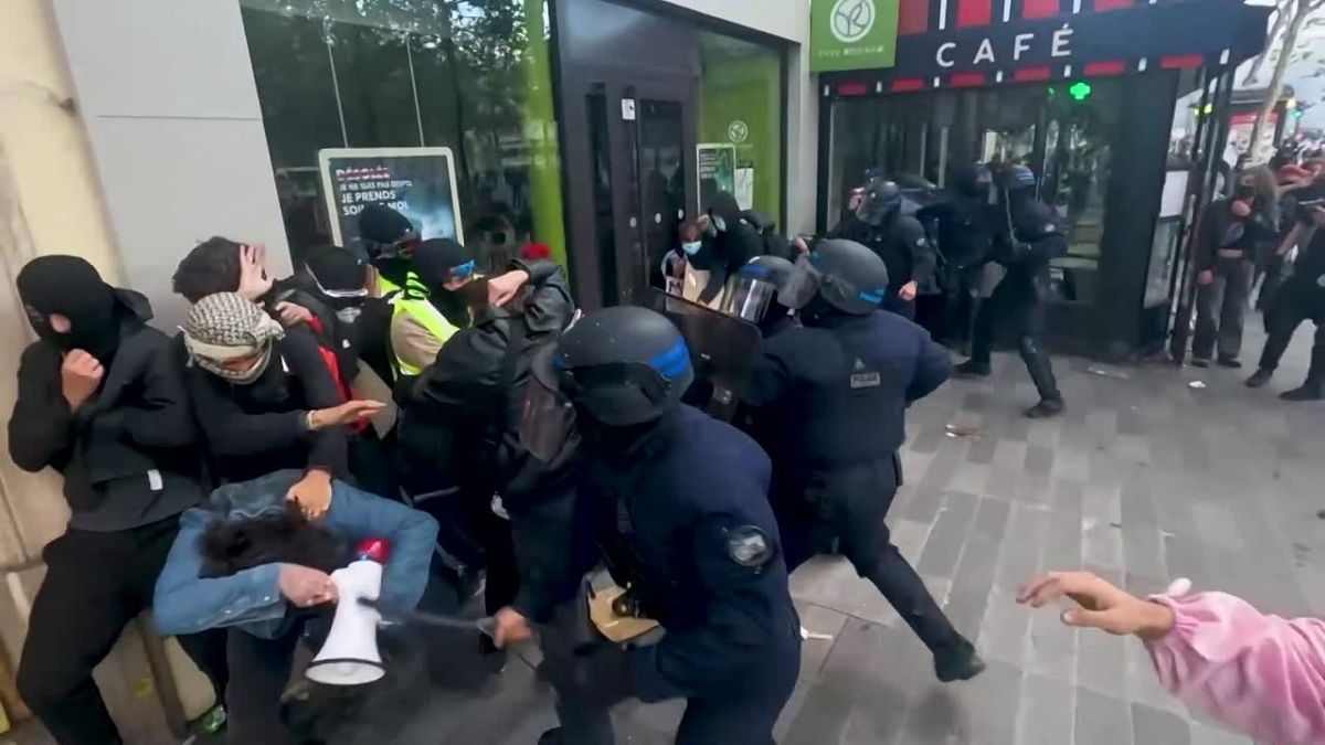 Во Франции было задержано более 1,3 тысячи человек после вчерашних беспорядков, — Le Figaro
