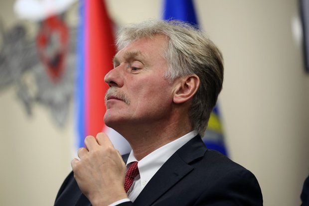 Песков: В Кремле своевременно объявят дату трехсторонних переговоров по Украине