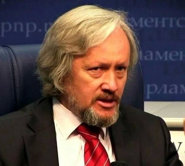 Сколько «гуманистов». . Мое пожелание иранским спецслужбам «счастливой охоты», если они действительно начинают охоту на американских дипломатов и чиновников (как сообщает Axios), тут же породило серию гневных комментариев: ...