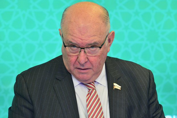 Сенатор Карасин: Помогающие ранее Киеву корпорации сейчас осознают его преступный характер