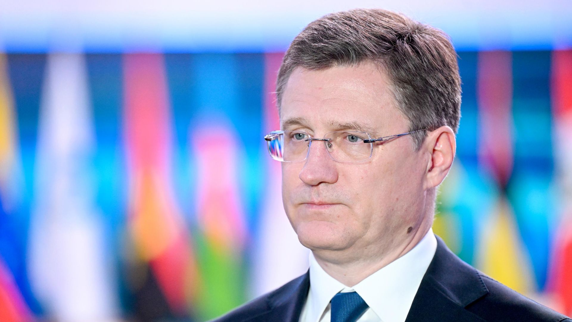 Украина возобновила атаки на российские НПЗ: Новак подтвердил удары по трём заводам