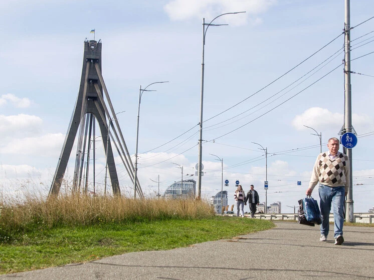«Прилетит «добавка»: анонсированы новые удары по Южному мосту в Киеве