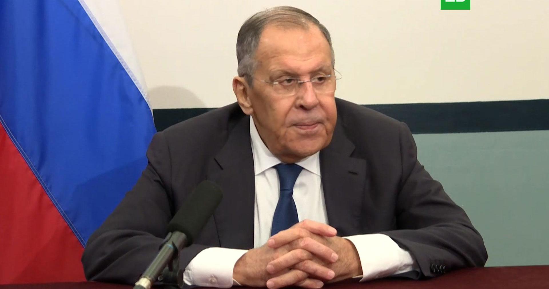 Лавров: если Зеленский хочет встретиться с Путиным, пусть приезжает в Москву