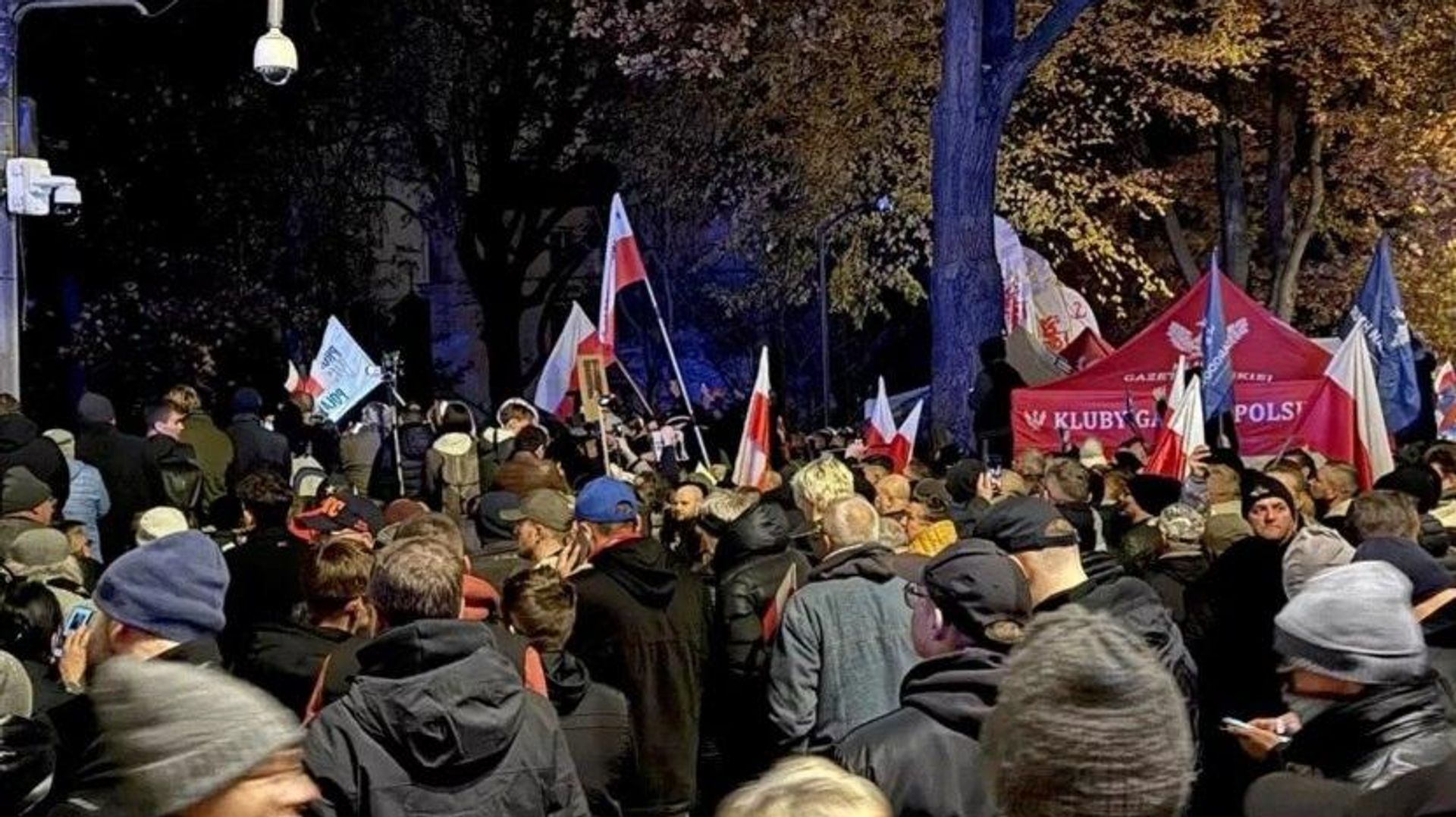 Не просто борьба за власть: чем грозит Украине "госпереворот" в Польше